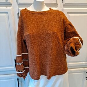 Ces Femme Rust Brown Crew Neck Sweater W/Woven Accents On Bubble Sleeve